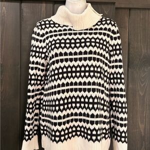 Talbots Black and White Geometric Turtleneck Sweater medium